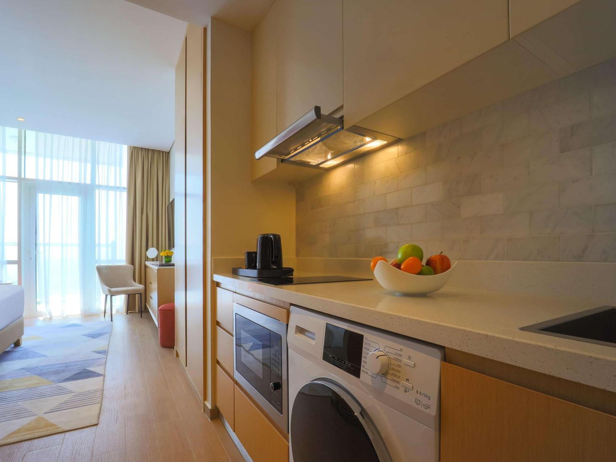 Adagio Jumeirah Village Triangle Dubai Bagian luar foto